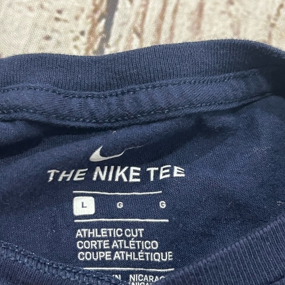 Villanova University Wildcats 2018 National Champions Basketball Tee Tshirt - Picture 4 of 4